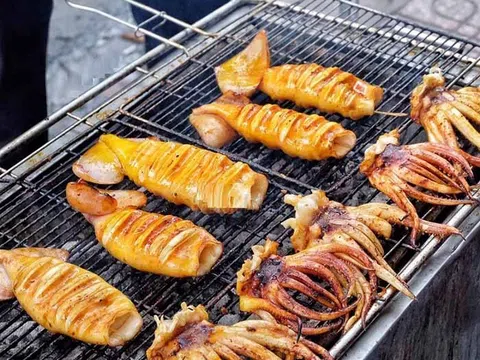 Đặc sản mực Cửa Lò: Hương vị biển khơi níu chân du khách