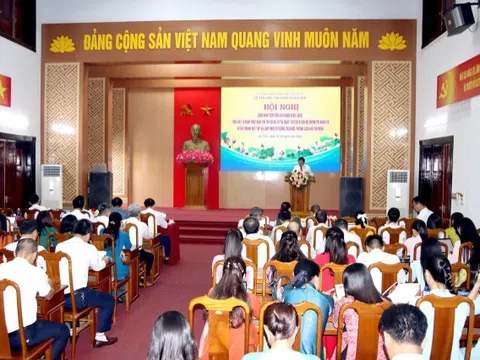 Sở Văn hóa, Thể thao và Du lịch Hà Tĩnh: Tuyên dương điển hình tiên tiến và tổng kết 10 năm thực hiện Chỉ thị 05 của Bộ Chính trị