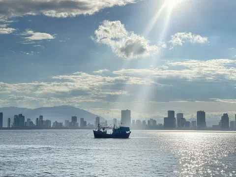 Du thuyền Aman Solace - Trải nghiệm ngắm hoàng hôn đẳng cấp giữa Vịnh Nha Trang