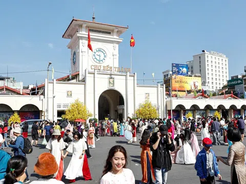 Doanh thu du lịch vượt 22.000 tỷ đồng, TP.HCM đặt mục tiêu dẫn đầu khu vực về du lịch MICE