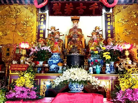 Đền Ông Hoàng Bảy – Điểm đến tâm linh linh thiêng nơi cửa ngõ Tây Bắc