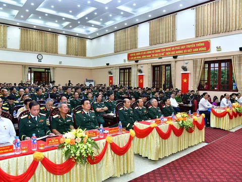 Nghệ An kỷ niệm 80 năm Ngày truyền thống LLVT tỉnh và đón nhận Huân chương Bảo vệ Tổ quốc hạng Nhất