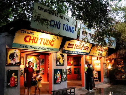 Đến Nha Trang Xưa thưởng thức show “Ánh sáng huyền thoại”