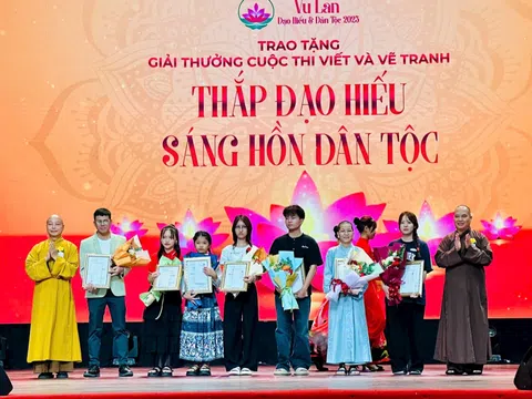 TP.HCM đạt giải Nhì tại cuộc thi sáng tác “Thắp đạo hiếu - Sáng hồn dân tộc”