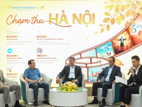 "Chạm thu Hà Nội" - Hành trình cảm xúc cùng Vietnam Airlines