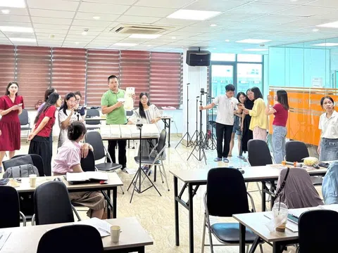 Ứng dụng dữ liệu lớn trong thương mại xã hội: Góc nhìn từ Sonnet Group