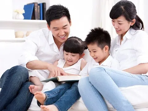 Cha mẹ hãy luôn là “tấm gương sáng” để con trẻ noi theo