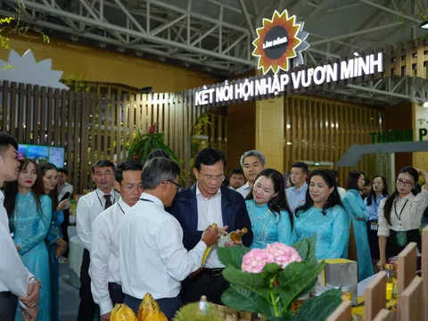 Lâm Đồng thu hút hàng nghìn khách tham quan tại Hội chợ Mùa Thu 2025