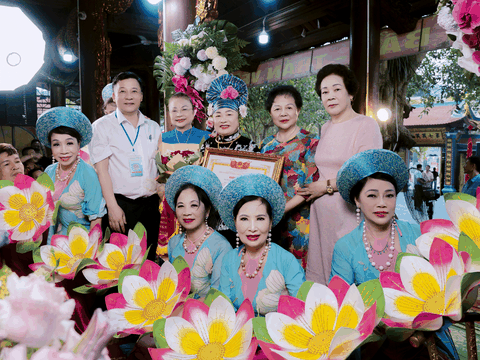 Giao lưu thực hành tín ngưỡng thờ Mẫu tại Di tích Quốc gia Đền Chợ Củi