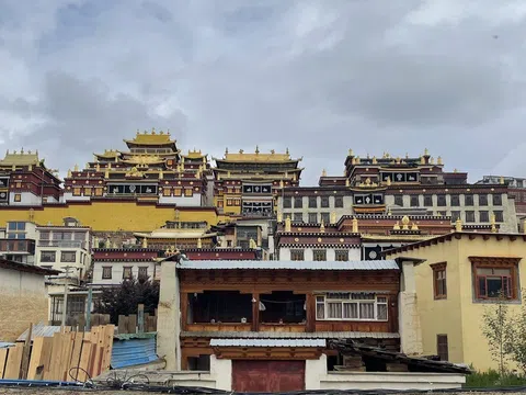 Tu viện Tùng Tán Lâm: Trải nghiệm tâm linh và văn hóa dân tộc Tạng