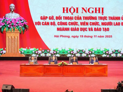 Thắp sáng tri thức – Hải Phòng hướng tới tương lai giáo dục toàn diện
