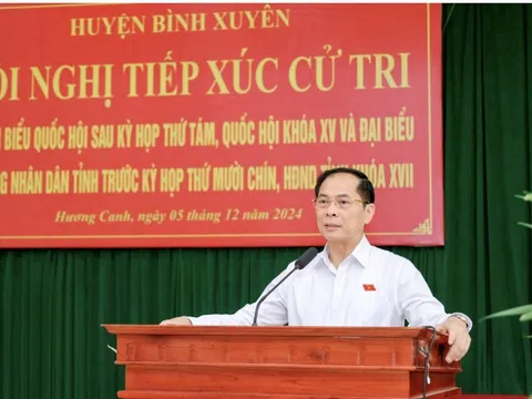 Phó Thủ tướng Chính phủ Bùi Thanh Sơn tiếp xúc cử tri tại Vĩnh Phúc