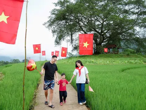 Về Cao Phong đón Tết Độc lập cùng đồng bào Mường