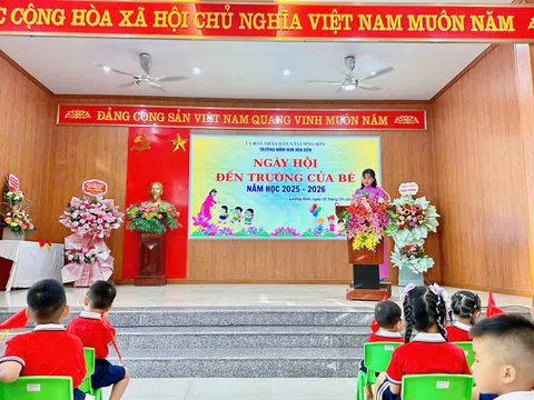 Trường Mầm non Hoà Sơn (Lương Sơn) khai giảng năm học 2025 - 2026