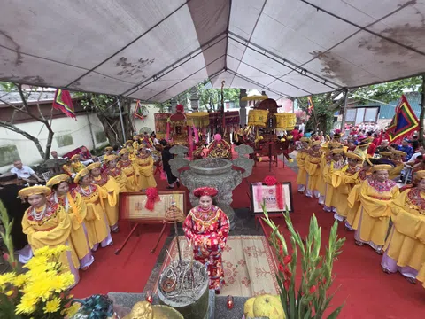 Lễ dâng hương truyền thống tam thôn Lam Sơn – Khôn Thôn – Đống Chanh: Giữ lửa nguồn cội, vui hội trung thu