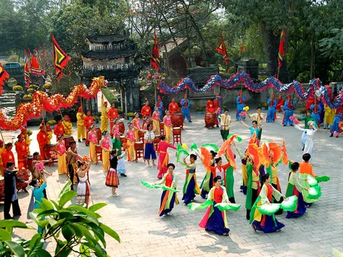 Nghị quyết của Bộ Chính trị về phát triển văn hoá Việt Nam