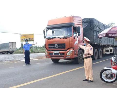 Bãi bỏ ngay những quy định cản trở lưu thông hàng hóa