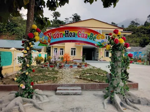 Hà Giang: Noi gương Bác Hồ, các trường học ở Bản Rịa (Quang Bình) duy trì dạy và học tốt
