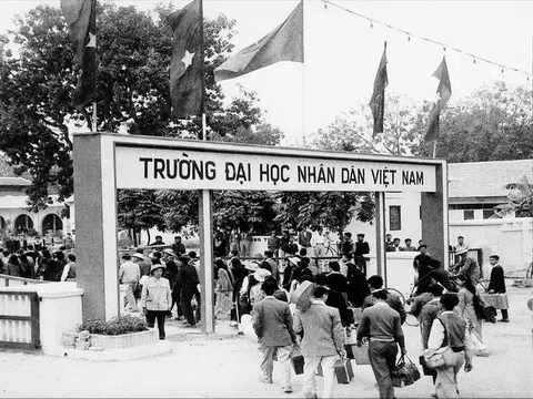 Nhớ một trường Đại học như thế