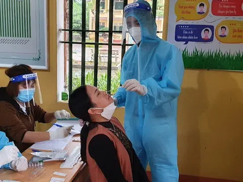 ​Phú Thọ: Trường THPT Quế Lâm test sàng lọc 419 mẫu Covid -19 đều ẩm tính