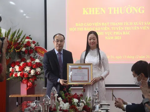 Phú Thọ: Cô giáo Nguyễn Thị Minh Thịnh được Ban Tuyên giáo Tỉnh ủy khen thưởng