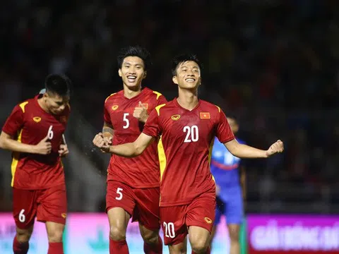 Thắng 3-0 trước Ấn Độ, tuyển Việt Nam vô địch giải tam hùng