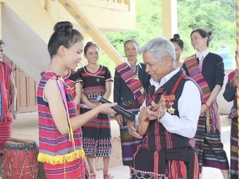 Nhật ký “Lính chiến” của CCB Phạm Hữu Thậm (Kỳ 11): Chuyện tình với Ka Liêng - Cô gái Vân Kiều