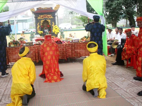 Hà Tĩnh: Lễ tế Thành Hoàng làng Hồng Thịnh (Lộc Hà) Hoàng Cơ Thạch  