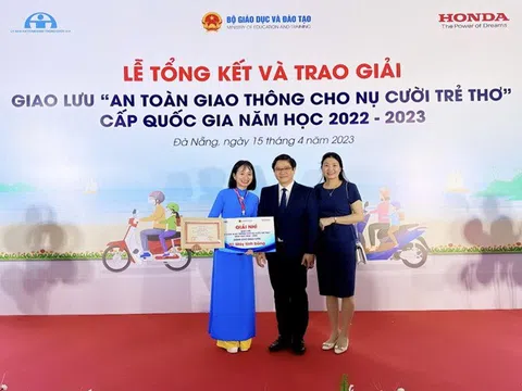 Phú Thọ: Cô giáo Hoàng Thị Bích Thảo trường tiểu học Cao Xá (Lâm Thao) đoạt giải Nhì toàn quốc giao lưu “An toàn giao thông cho nụ cười trẻ thơ”