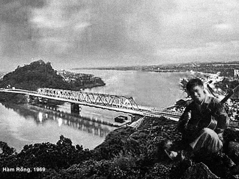 Tôi đã chiến đấu và sáng tác âm nhạc từ Hàm Rồng, Thanh Hóa