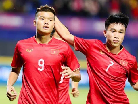 Bảng B bóng đá nam SEA Games 32: Thắng U22 Malaysia với tỷ số 2-1, U 22 Việt Nam giành vé vào bán kết