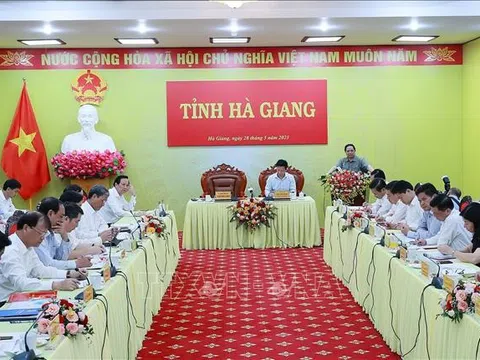 Thủ tướng Phạm Minh Chính: Hà Giang phải luôn khát khao phát triển nhanh, xanh và bền vững