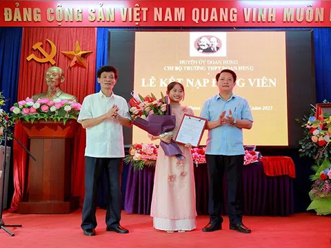 Phú Thọ: Đoan Hùng điểm sáng phát triển đảng viên trong trường THPT
