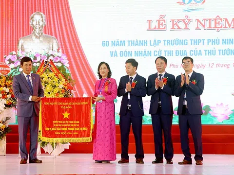 Phú Thọ: Trường THPT Phù Ninh kỷ niệm 60 năm thành lập và đón nhận Cờ thi đua của Chính phủ