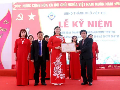 Phú Thọ: Kỷ niệm 30 năm thành lập và phát triển của Trung tâm Bảo trợ trẻ em mồ côi tàn tật Việt Trì 