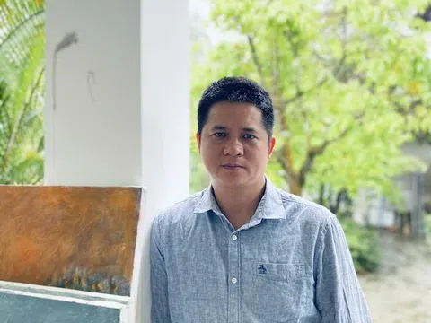 Hoàng Đăng Khanh với  triển lãm “Tiếng thì thầm của phố” tại J Art Space