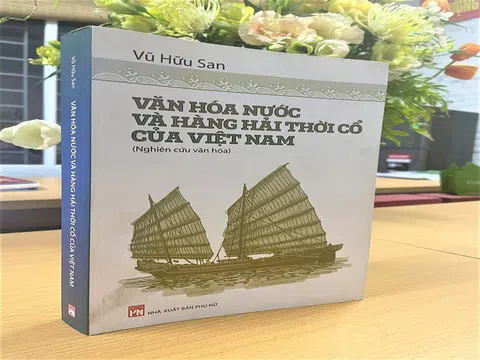 Một cuốn sách hay tiếp thêm niềm tự hào dân tộc