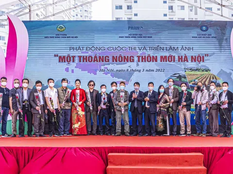 Ra mắt CLB Nhiếp ảnh Khoa học & Cuộc sống và phát động cuộc thi ảnh "Một thoáng Nông thôn mới Hà Nội"