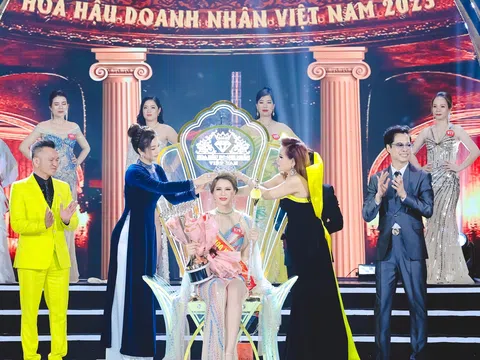 Doanh nhân Nghệ An – Lê Thị Lan đăng quang Hoa hậu Doanh nhân Việt Nam 2023