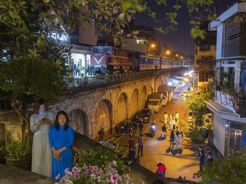 "Hành trình di sản" - Chuyến tàu đặc biệt tại lễ hội Thiết kế Sáng tạo Hà Nội 2023