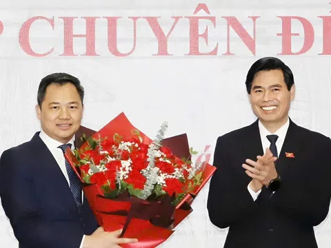 Ông Nguyễn Đình Việt giữ chức Chủ tịch UBND tỉnh Sơn La nhiệm kỳ 2021 - 2026