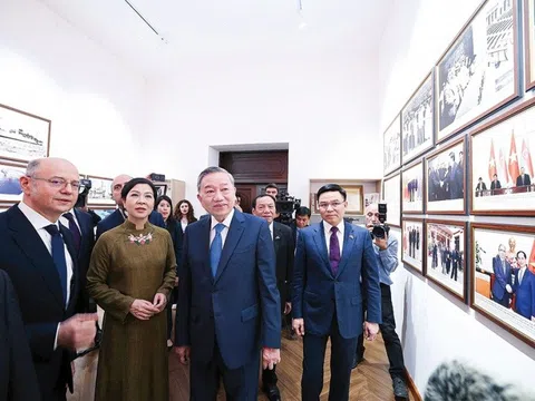 Petrovietnam 50 năm giữ lửa di sản, kiến tạo năng lượng quốc gia