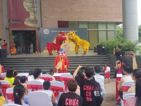 Sắc Thu “Vui cùng trẻ thơ”