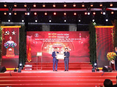 Lễ kỷ niệm 80 năm truyền thống, 30 năm thành lập trường Đại học khoa học xã hội và Nhân văn