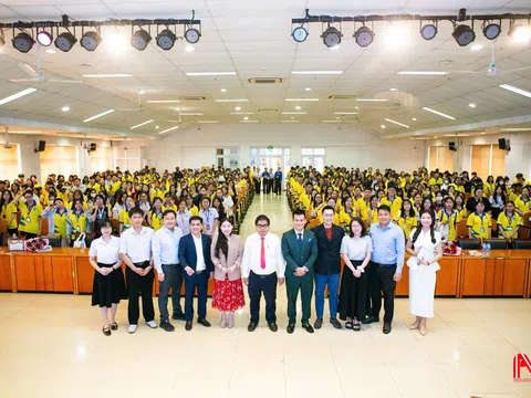 Menta Vstep trao 1000 suất học bổng cho sinh viên 50 trường Đại học trên toàn quốc