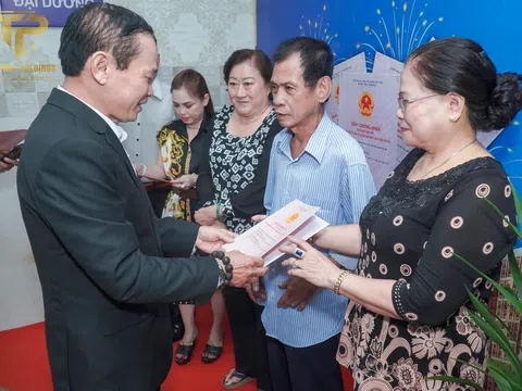 Địa Ốc Thiên Phát Holdings làm Lễ Bàn Giao sổ hồng cho khách hàng với phương châm : Nói lời thật – Làm việc thật