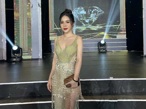 Á hậu Vũ Khánh Hòa ngồi ghế hội đồng thẩm định tại Hoa hậu Doanh nhân Châu Á Việt Nam 2022