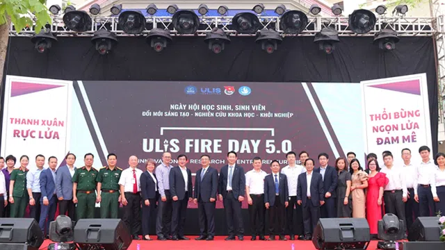 Thương hiệu Kính mắt Đồng hồ Hoàng Long đồng hành cùng Ngày hội ULIS Fire Day 5.0