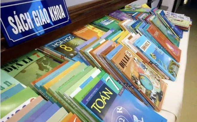 Góc nhìn văn hoá: Luận bàn tiếp “Chỉnh sửa sách giáo khoa, giảm tải cho học sinh”
