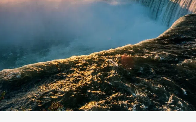 Top 10 điểm du lịch đáng đến nhất trên thế giới trong mùa hè 2023: Thác Niagara, Canada và Mỹ